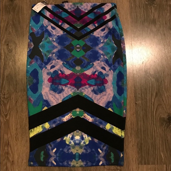 Exotic Two Piece - Crop Top and Skirt - Picture 3 of 4